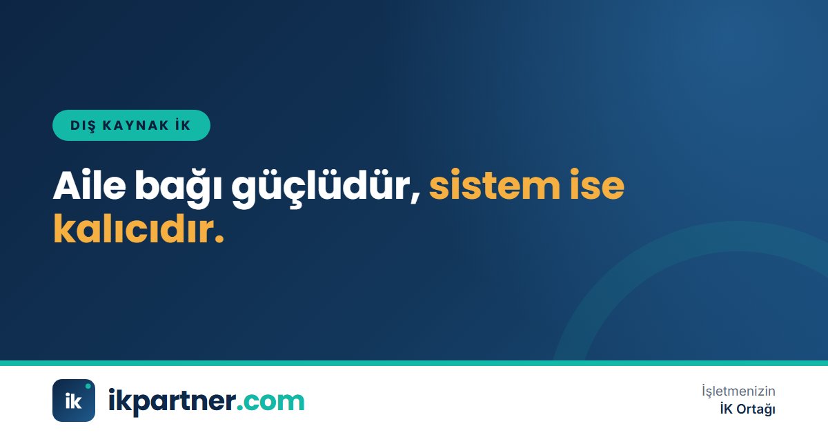 Farklı kuşaklardan aile üyelerinin ve profesyonel yöneticilerin bir arada toplantı yaptığı kapak görseli