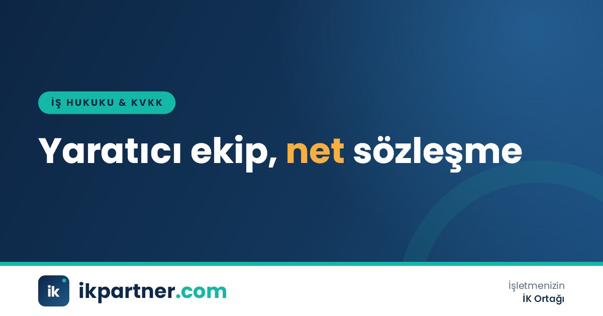 Toplantı masasında kampanya taslakları üzerinde çalışan ajans ekibi