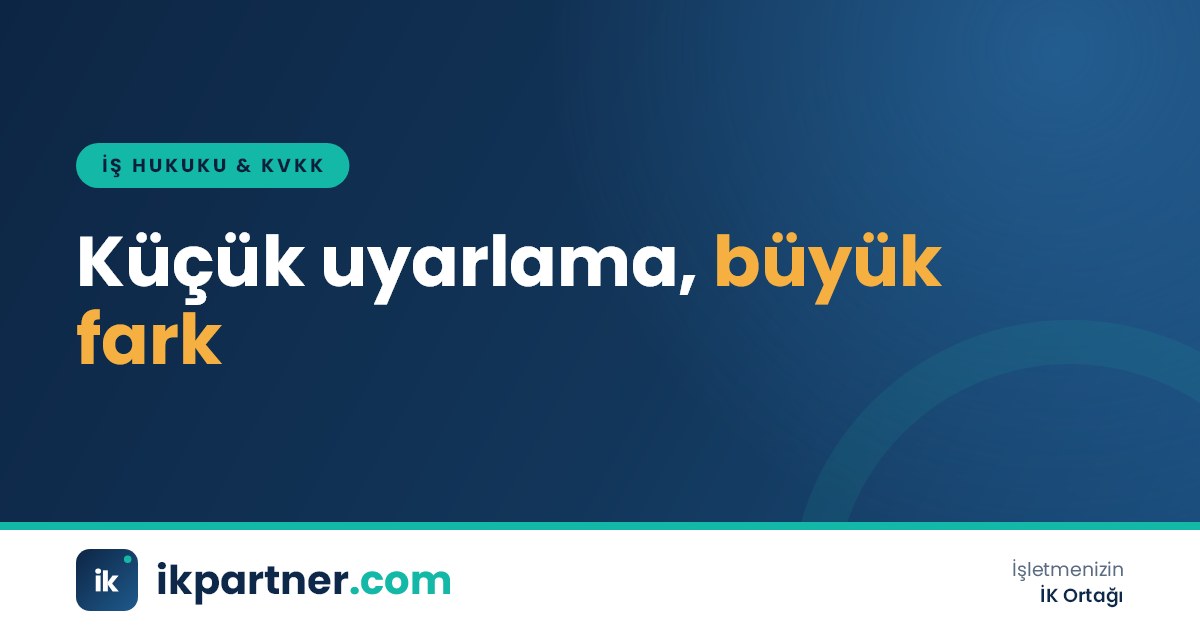 Ayarlanabilir masa, ekran büyütücü ve ergonomik klavye bulunan erişilebilir bir çalışma alanı