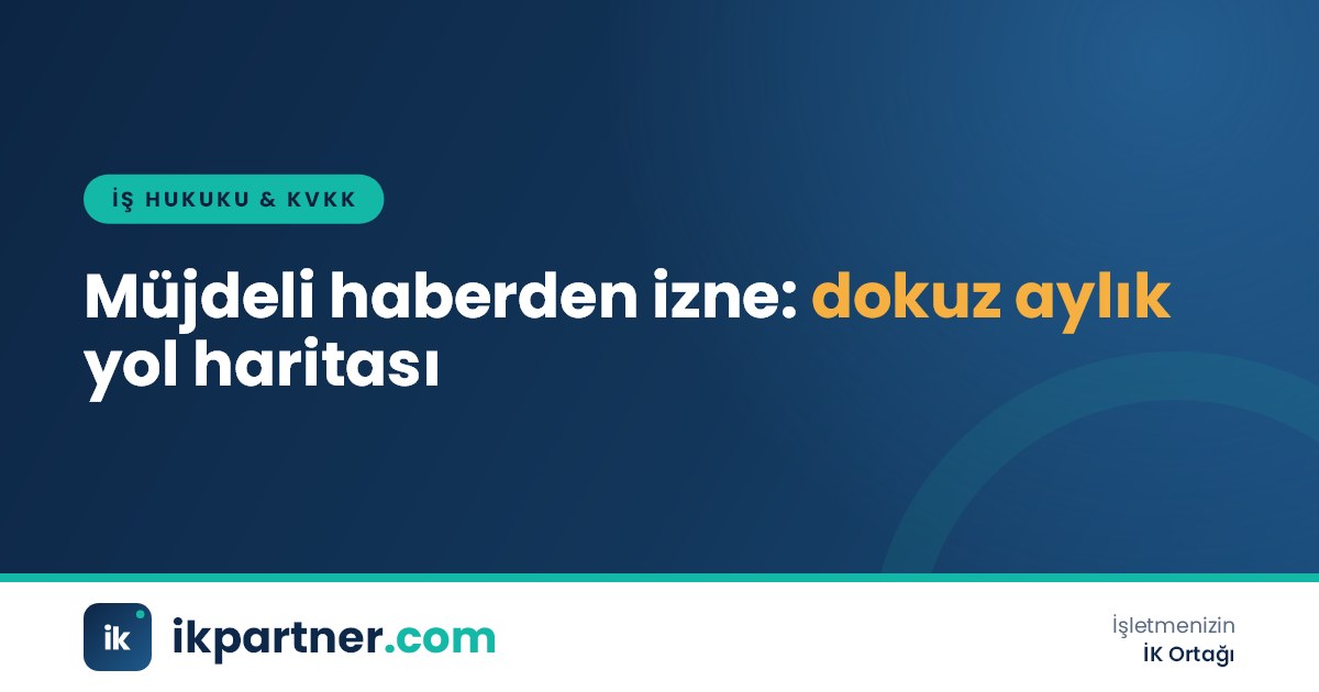 İK yöneticisi ile hamile çalışanın masada izin takvimi ve iş devri planını birlikte incelemesi