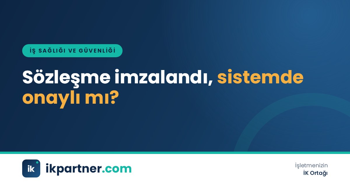 Bilgisayar ekranında İSG profesyoneli sözleşme onay ekranını inceleyen işveren temsilcisi
