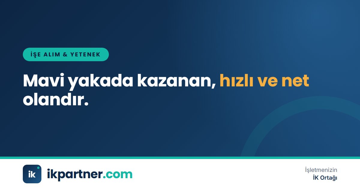 Üretim tesisinde iş güvenliği ekipmanlarıyla çalışan mavi yaka personeli görseli