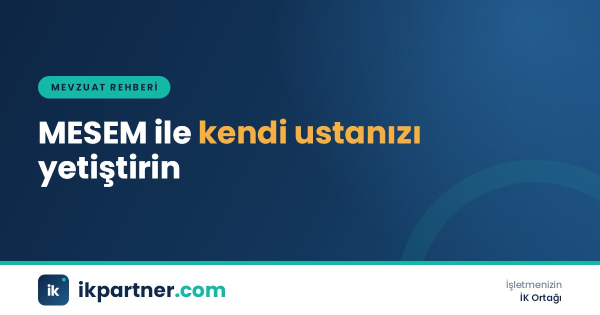 Metal işleme atölyesinde mesleki eğitim merkezi öğrencilerinin torna tezgahında çalıştığı sahne