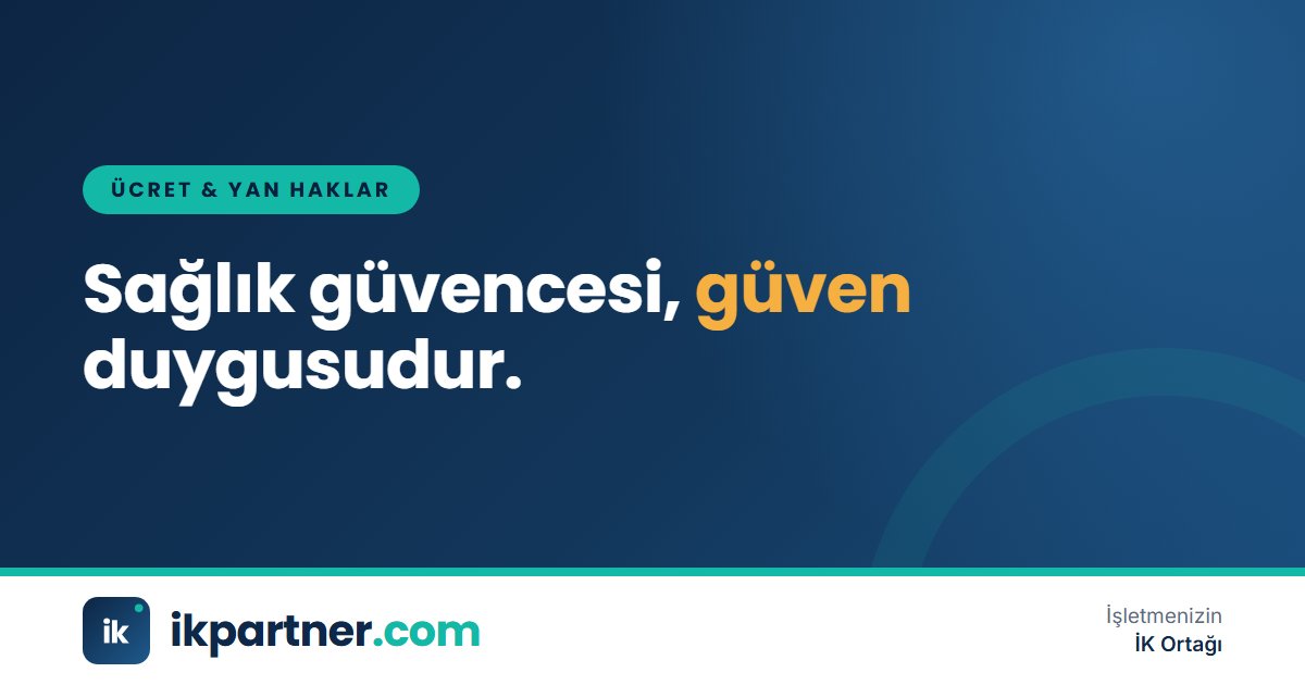 Hastane bekleme salonunda sağlık kartını gösteren bir çalışan ve çocuğu