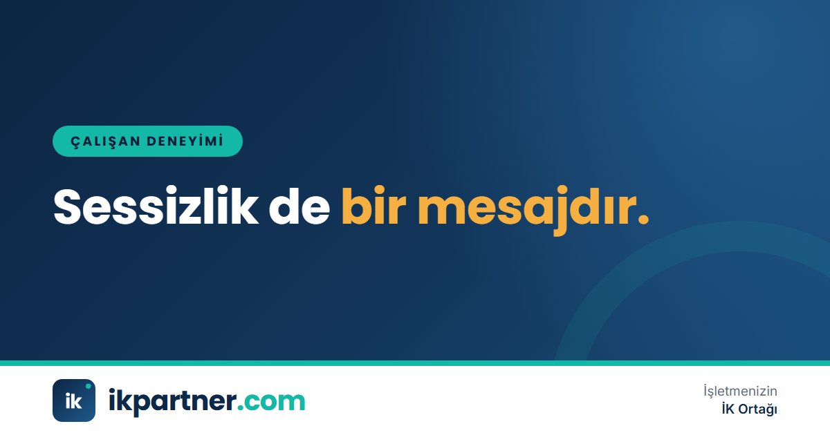 Toplantıda ekip arkadaşları tartışırken dizüstü bilgisayarına bakan ve sessiz kalan bir çalışan
